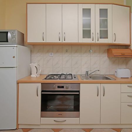 קאבטאט Apartments Bugenvila מראה חיצוני תמונה